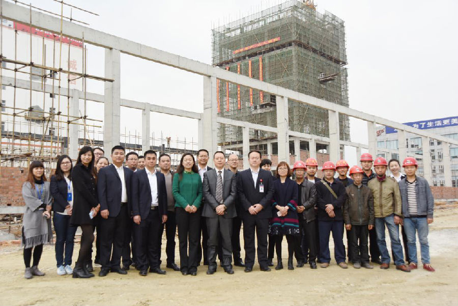 12d0e66df0bfd75dc8e07ac7d8835ea6