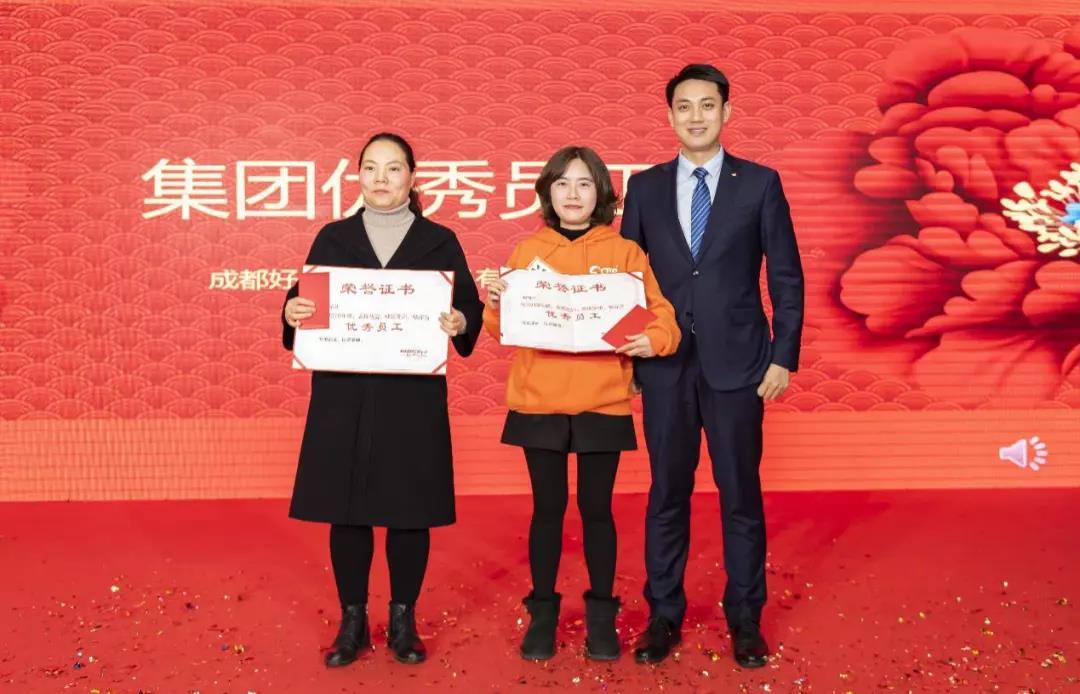 212536e7ce6ddb763aee7763c63eacc5