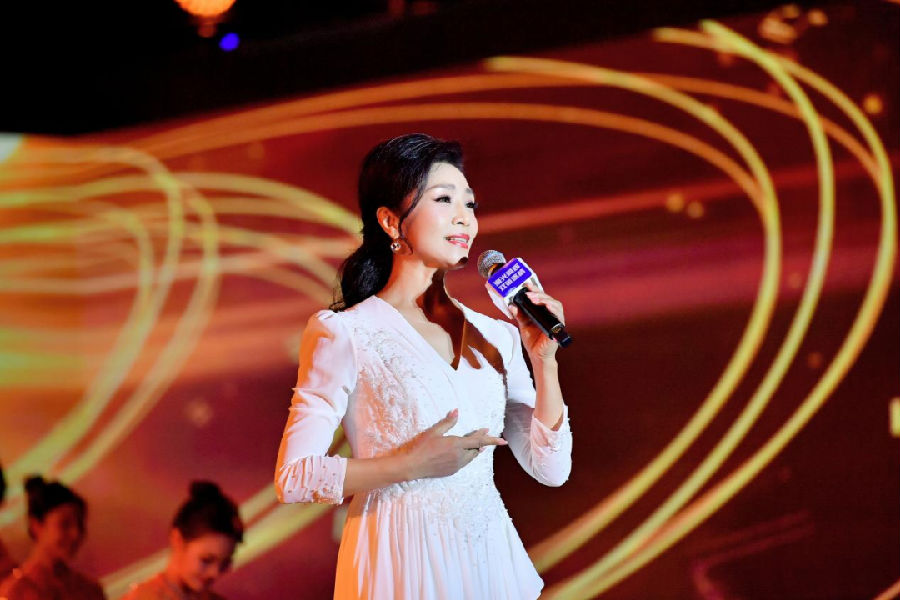 0051eaa23d86f68cefba0d47426bbd99