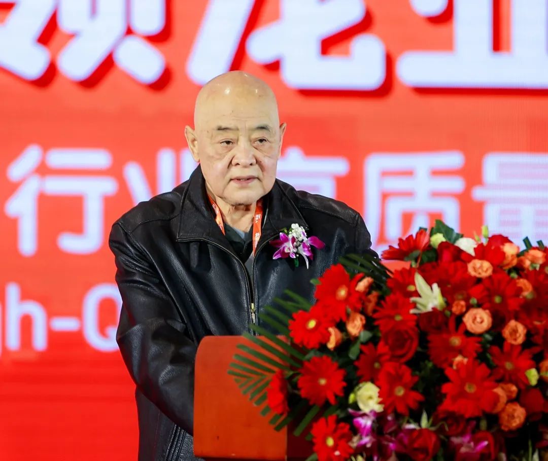 e19eb68a108e3e6cc9672e4c9d6fac9d